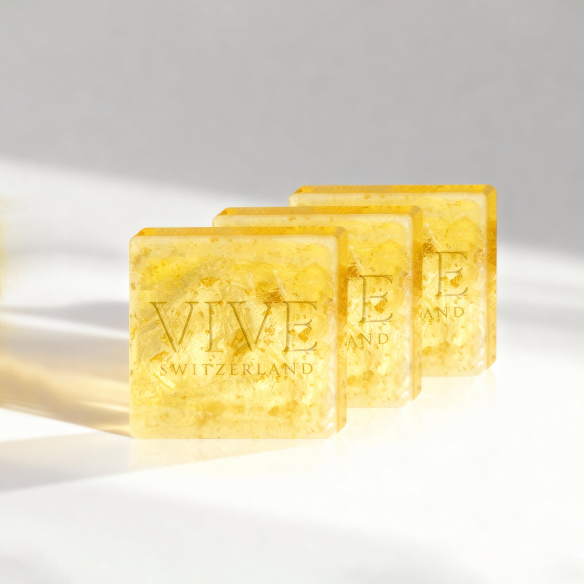 VIVE Magic Touch Soap 24K